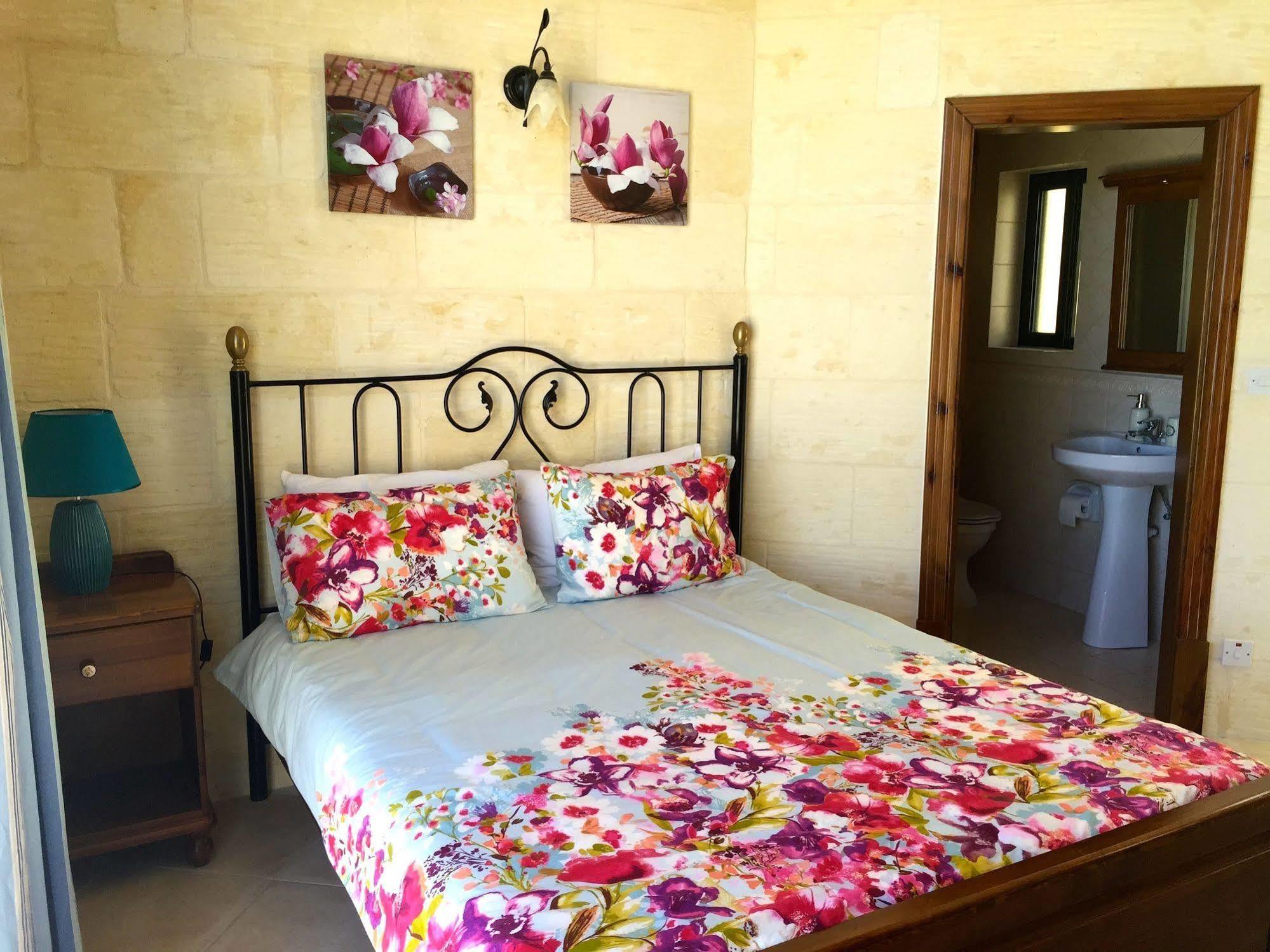 Ellie Boo Bed & Breakfast Victoria Ngoại thất bức ảnh