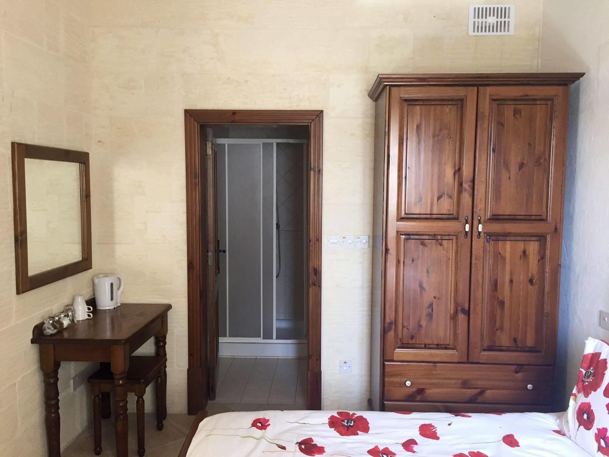 Ellie Boo Bed & Breakfast Victoria Ngoại thất bức ảnh